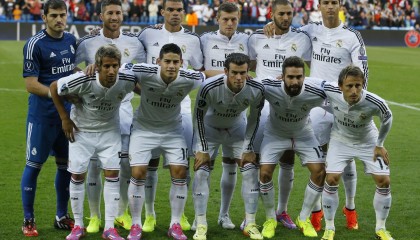 开云体育移动版-波士顿凯尔特人在东部排名持续攀升，战绩超预期，波斯顿凯尔特