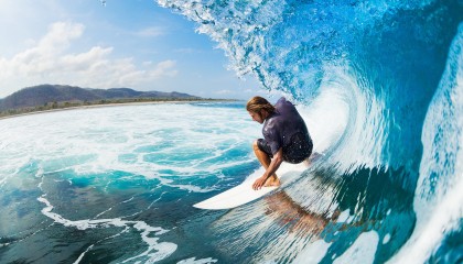 开云体育最新地址-德甲推行灵活战术，精彩比赛层出不穷，德甲联赛特性